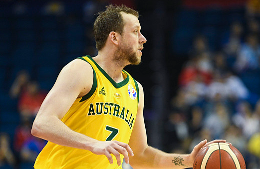 Ming爆冷击败澳大利亚队，出色防守引爆全场！的简单介绍